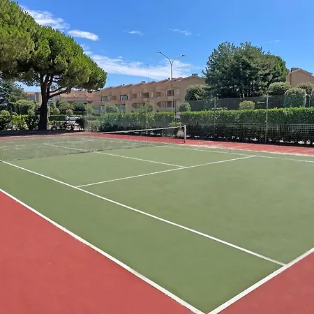Apartamento Lovely Flat With Pool Access