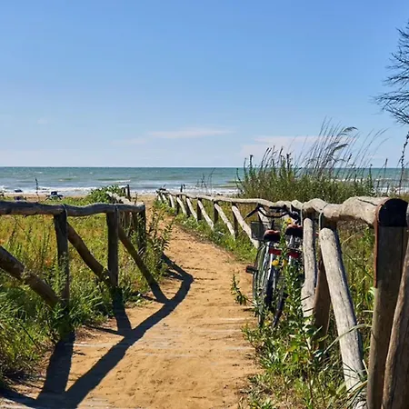 Lovely Flat With Pool Access Apartment Bibione