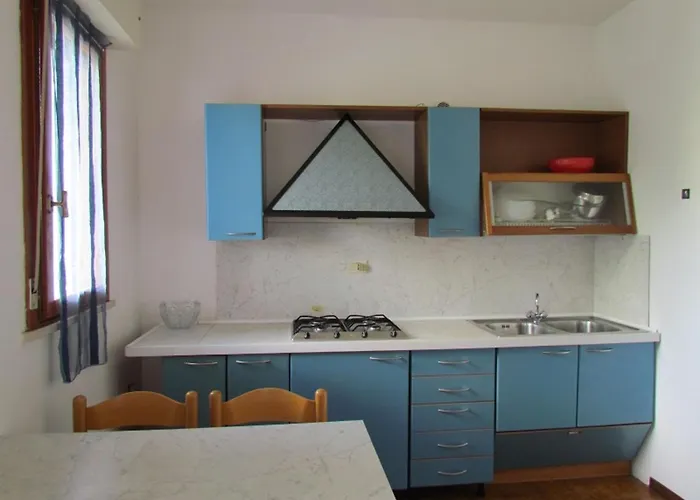 Appartamento Lovely Flat With Pool Access *