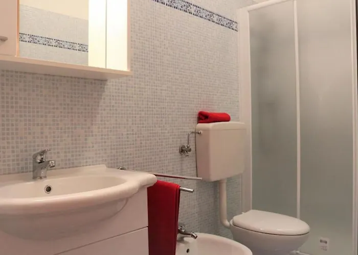 Lovely Flat With Pool Access Apartment